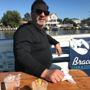 Meet your Posher, Vincent